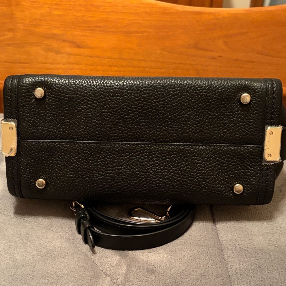 Coach Swagger 27 Satchel - Picture 5 of 9